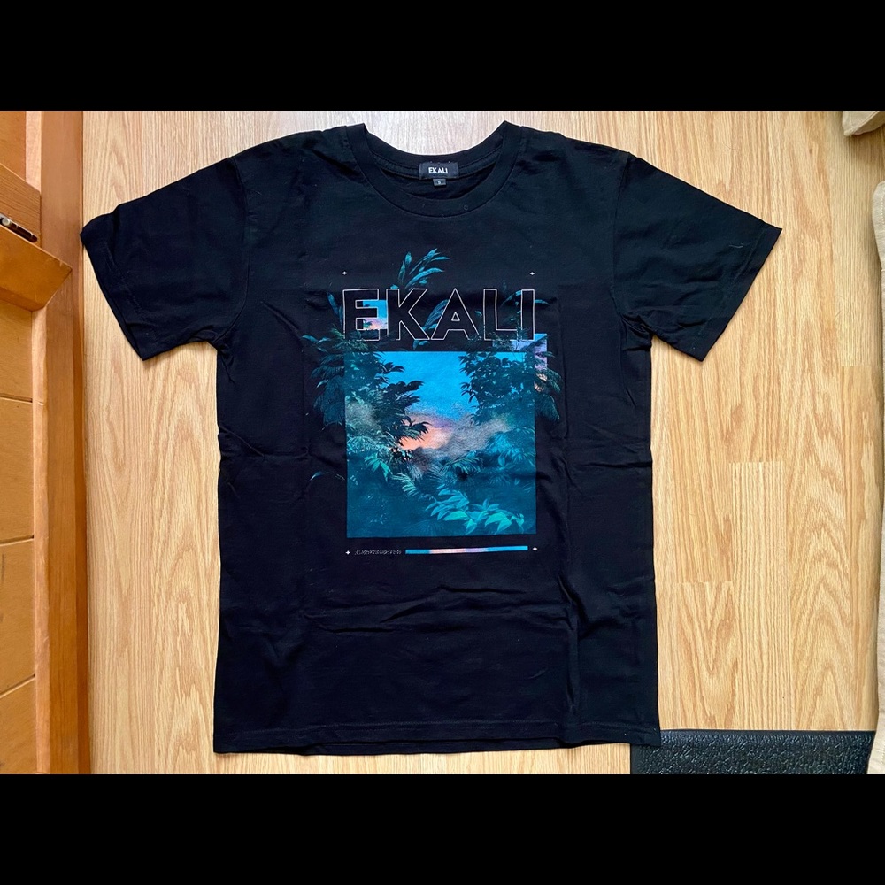 Black Ekali Shirt - Small